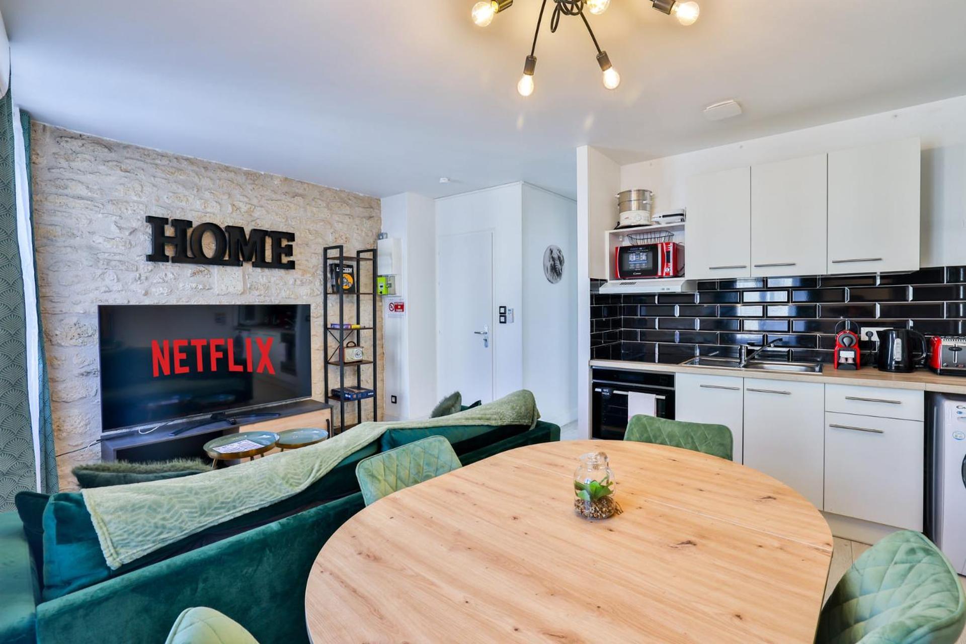 Le Lucien Eco-Appart'Hotel - Angouleme - Centre - Wifi - Parking Prive - Classe 4 Etoiles Ngoại thất bức ảnh