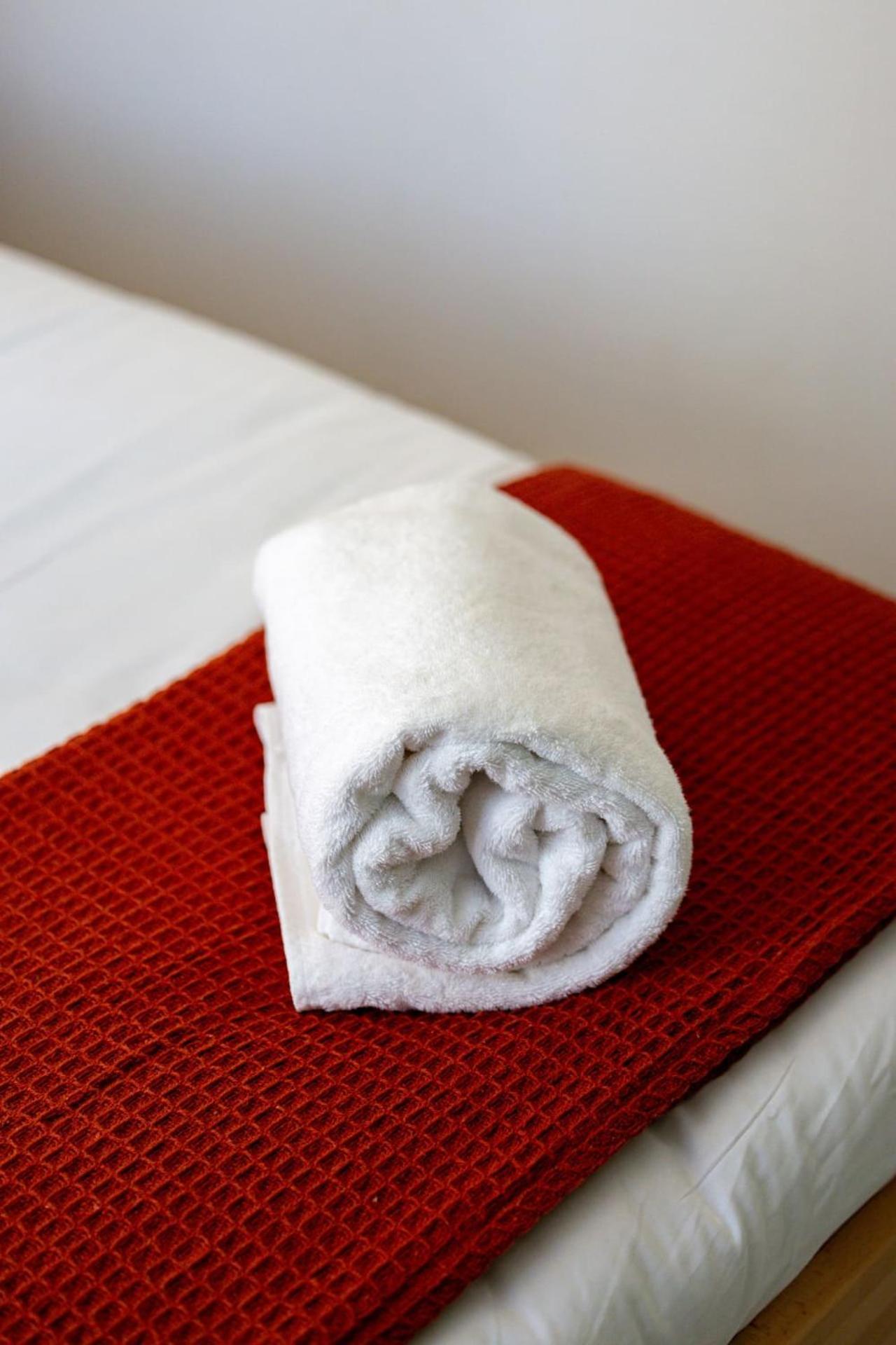 Le Lucien Eco-Appart'Hotel - Angouleme - Centre - Wifi - Parking Prive - Classe 4 Etoiles Ngoại thất bức ảnh