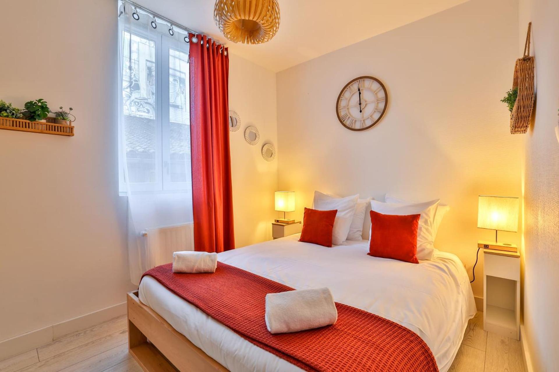 Le Lucien Eco-Appart'Hotel - Angouleme - Centre - Wifi - Parking Prive - Classe 4 Etoiles Ngoại thất bức ảnh